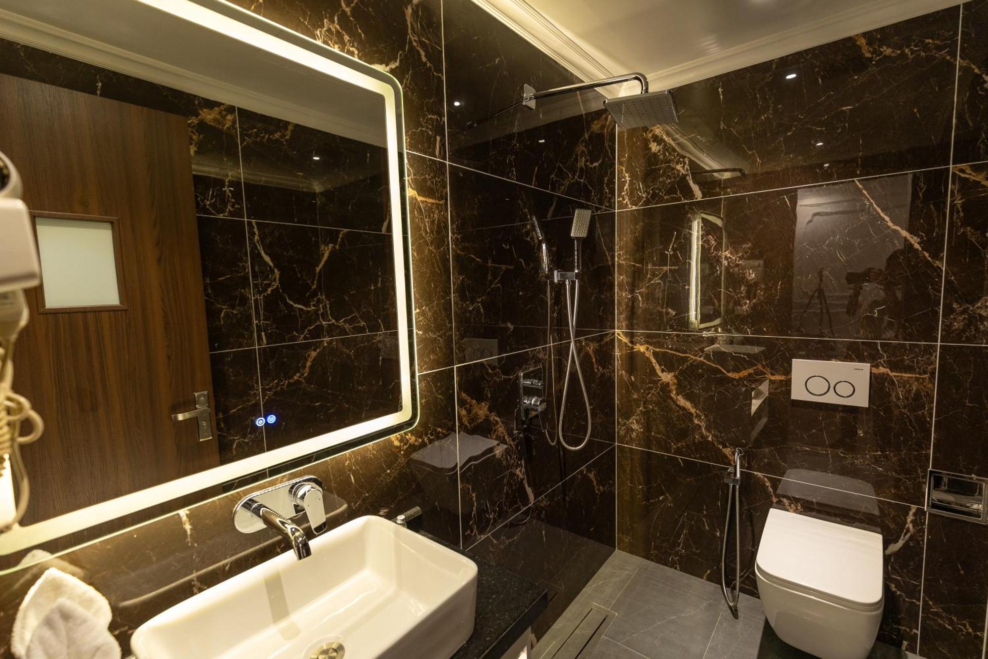 Hoang Gia Xa La Boutique Hotel Hanoi Exterior photo